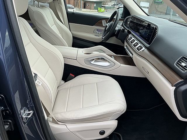 Used 2025 Mercedes-Benz GLE 350 4MATIC image 21