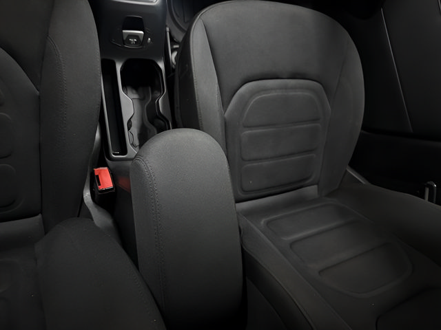 Used 2019 Jeep Renegade Latitude FWD image 15