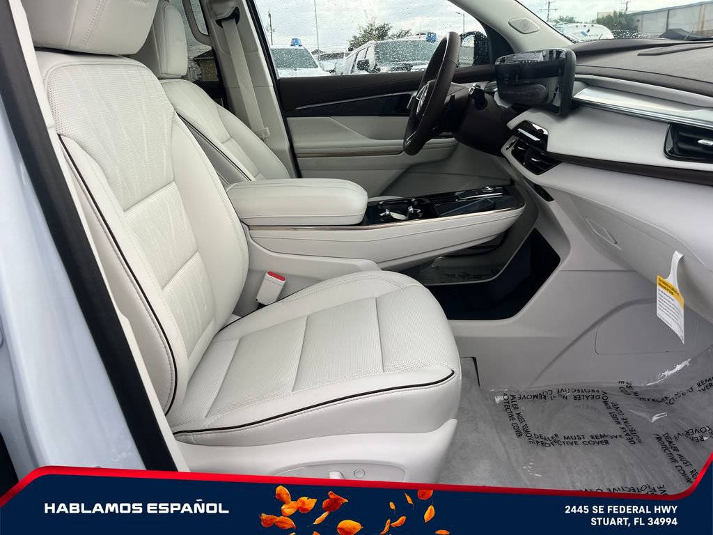 New 2026 Buick Enclave Avenir w/ Super Cruise Package AWD/4WD image 21