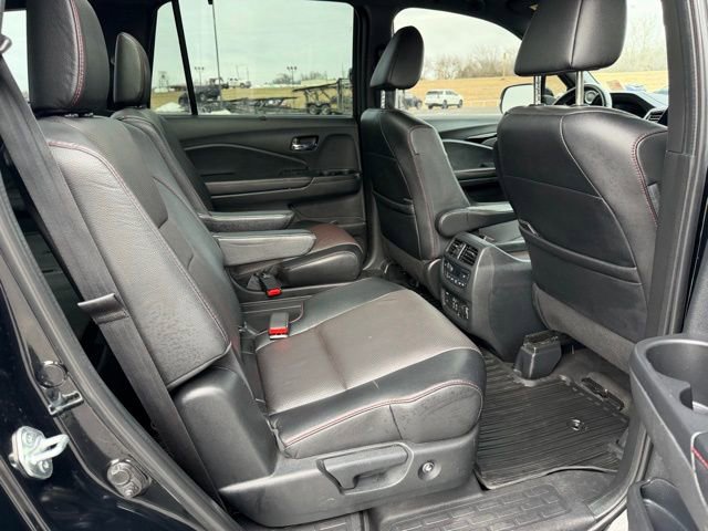 Used 2022 Honda Pilot Black Edition image 12