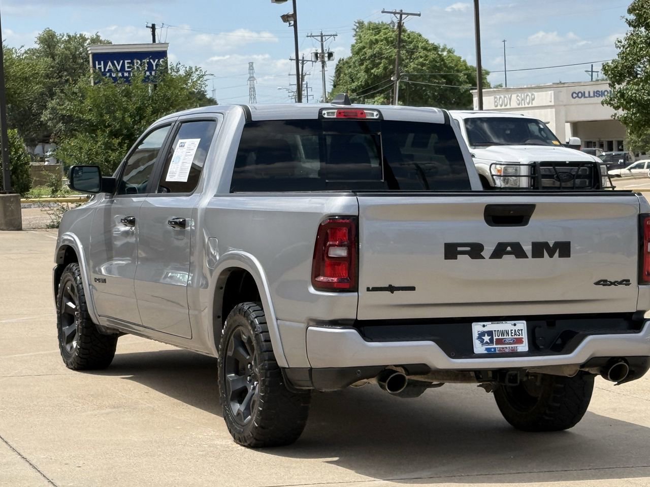 Used 2025 RAM 1500 Lone Star AWD/4WD image 5