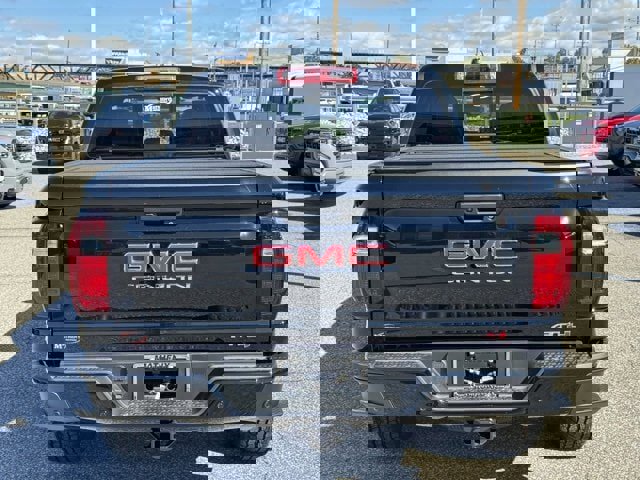 New 2026 GMC Canyon AT4 image 4