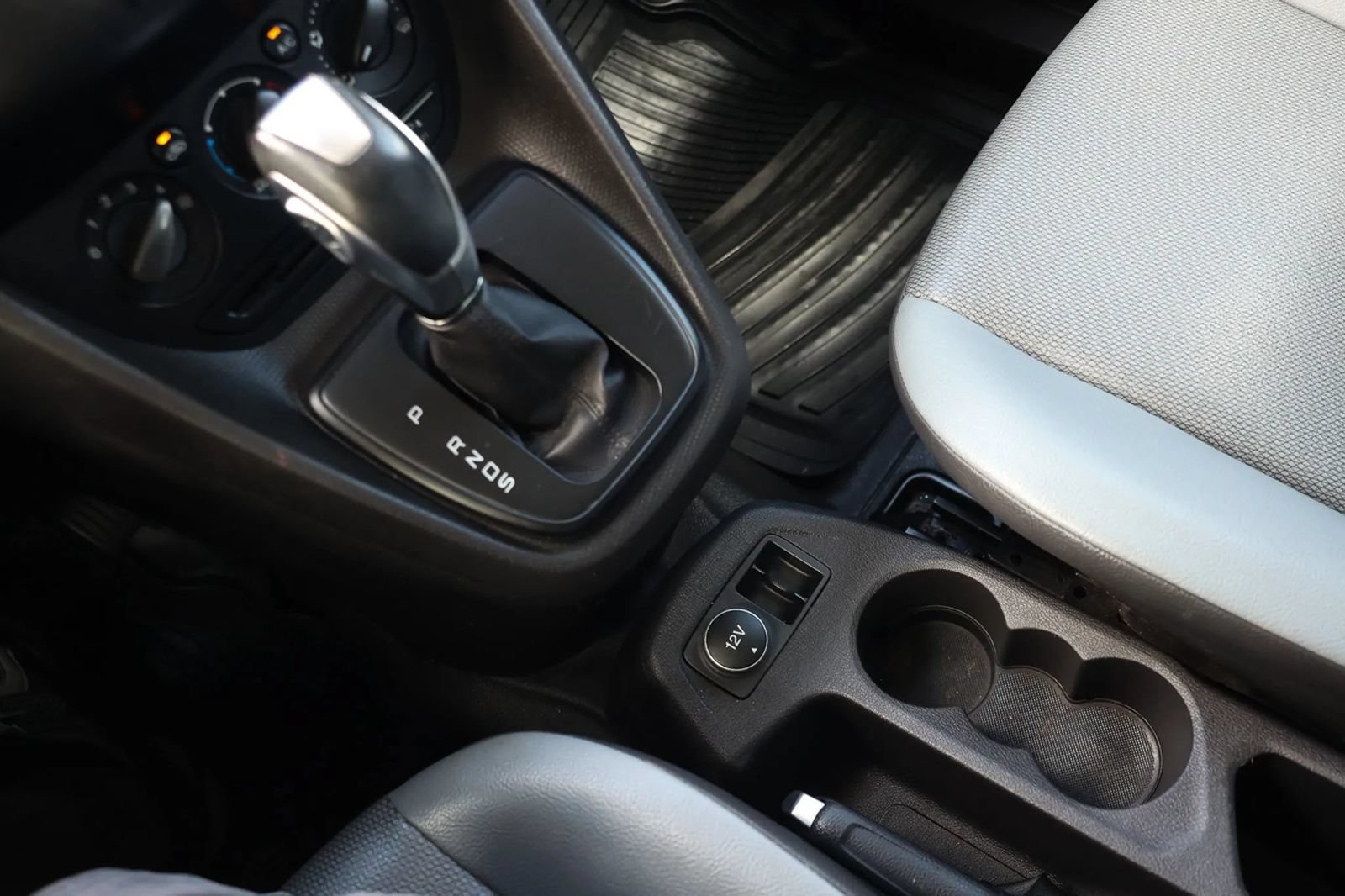 Used 2018 Ford Transit Connect XL FWD image 35