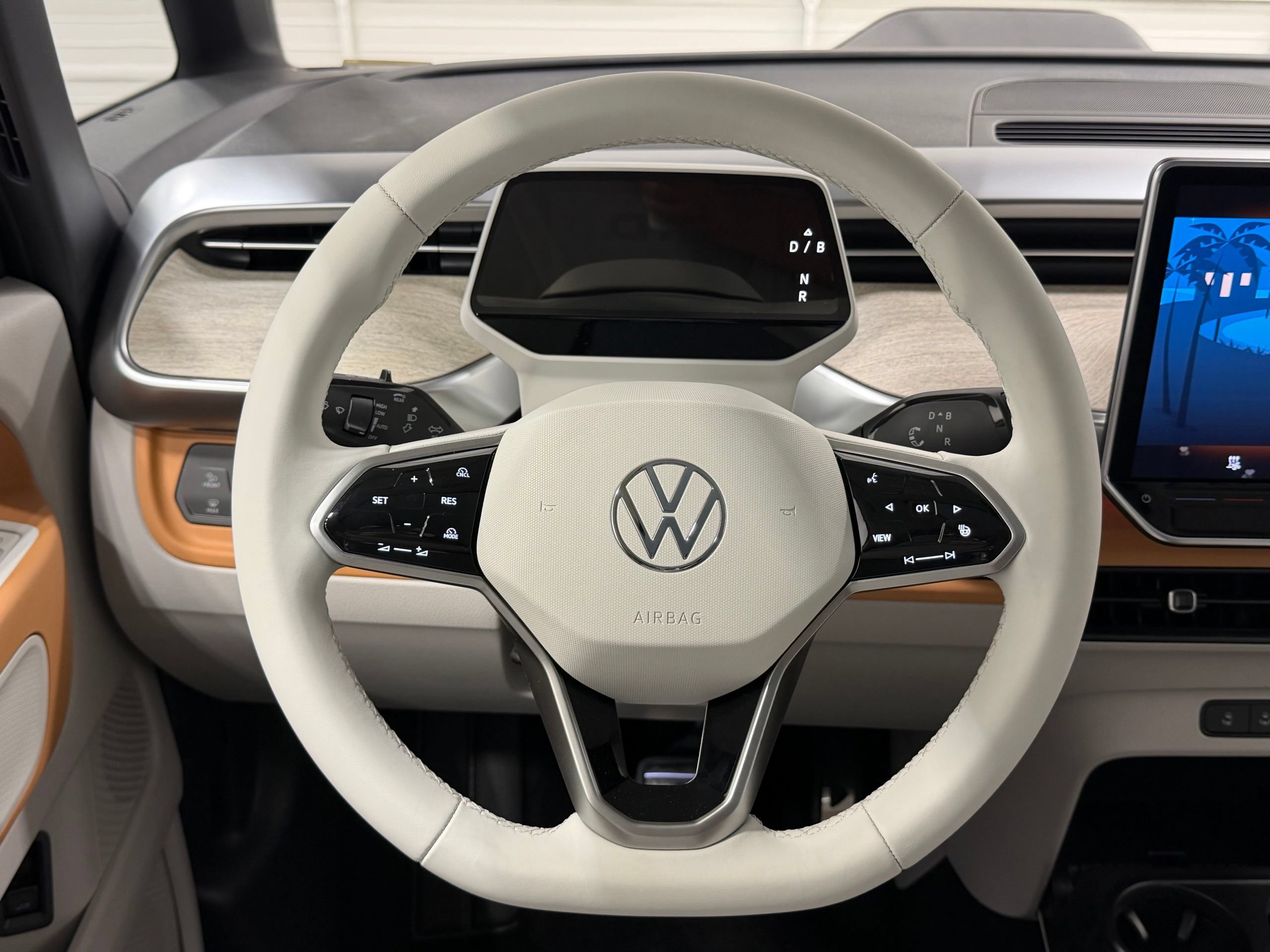 New 2025 Volkswagen ID. Buzz Pro S Plus AWD/4WD image 39
