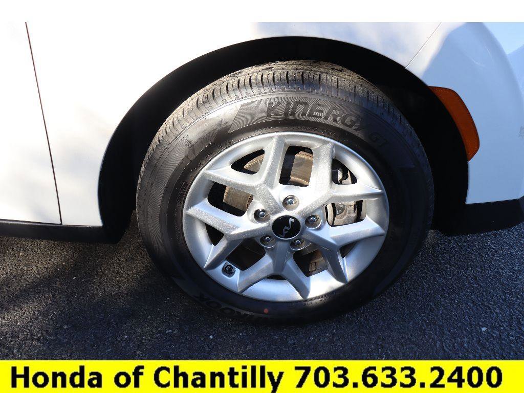 Used 2023 Kia Soul LX w/ LX Technology Package image 28