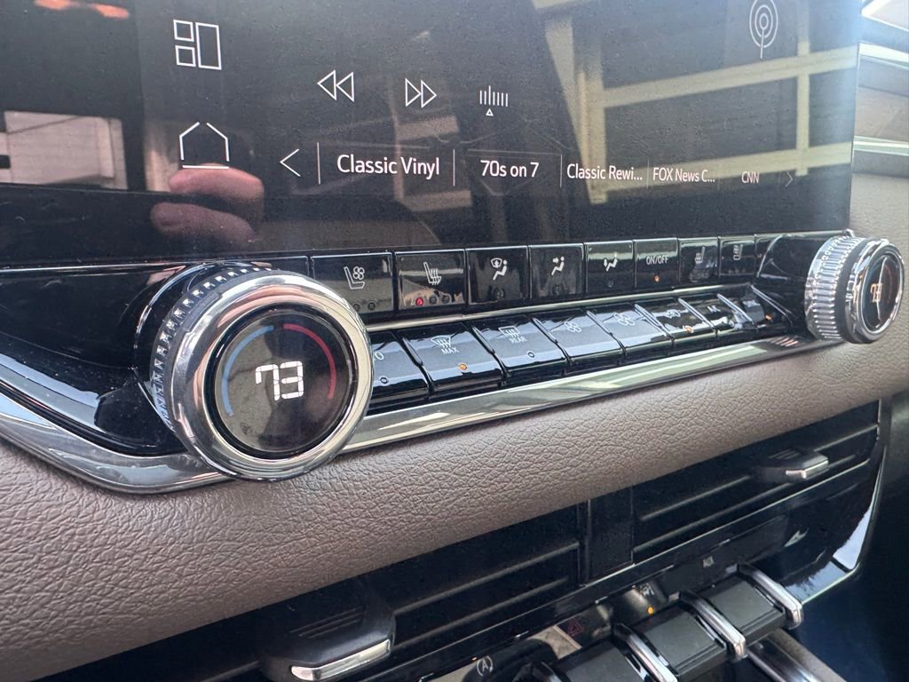 Used 2026 GMC Canyon Denali image 17