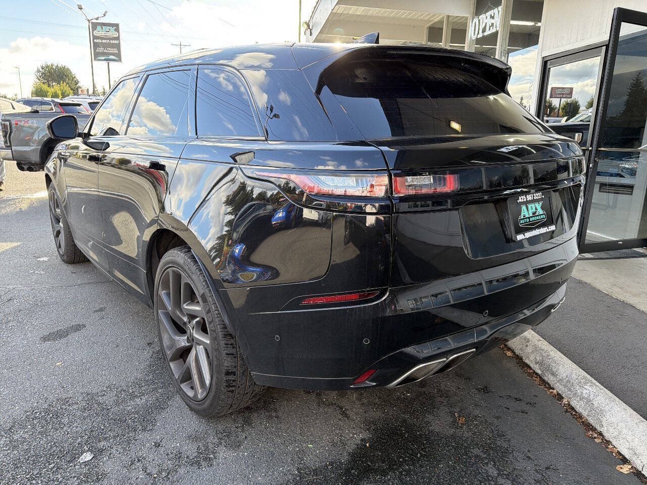 Used 2020 Land Rover Range Rover Velar SV Autobiography Dynamic AWD/4WD image 3