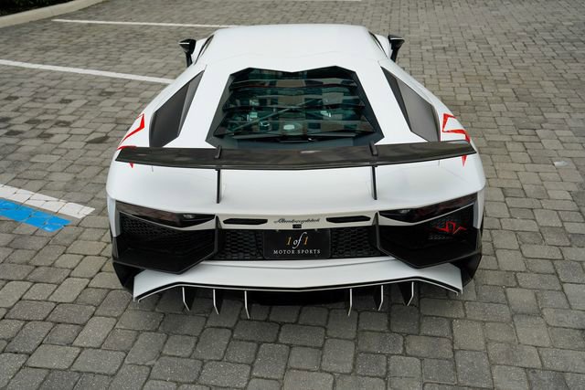 Used 2016 Lamborghini Aventador LP 750-4 Superveloce AWD/4WD image 23