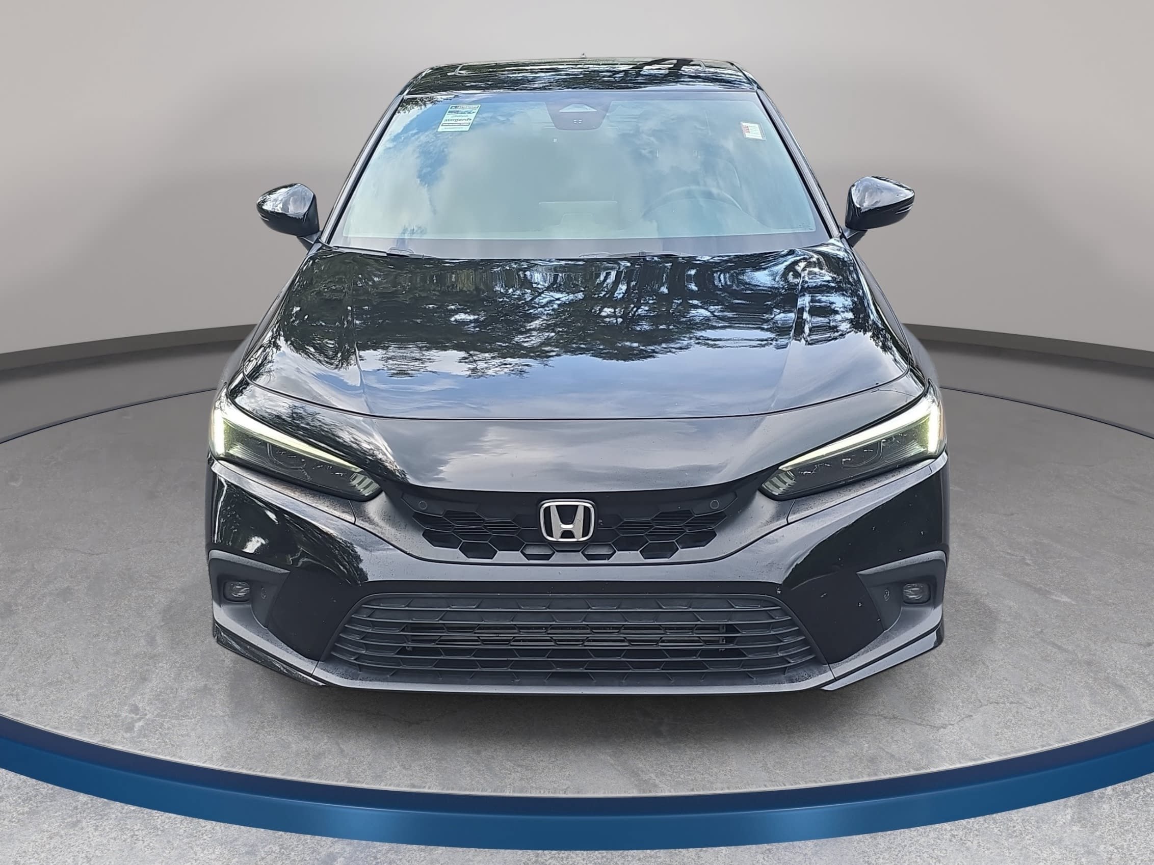 Used 2024 Honda Civic Sport Touring image 2