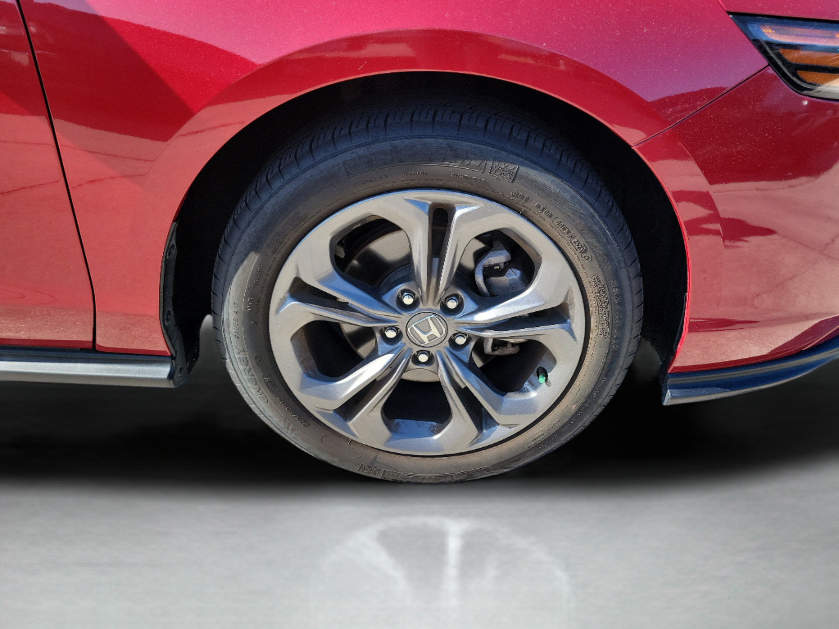 Used 2023 Honda Accord EX image 27