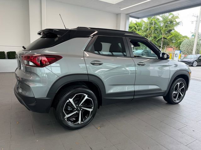 Used 2023 Chevrolet TrailBlazer RS w/ Technology Package AWD/4WD image 12