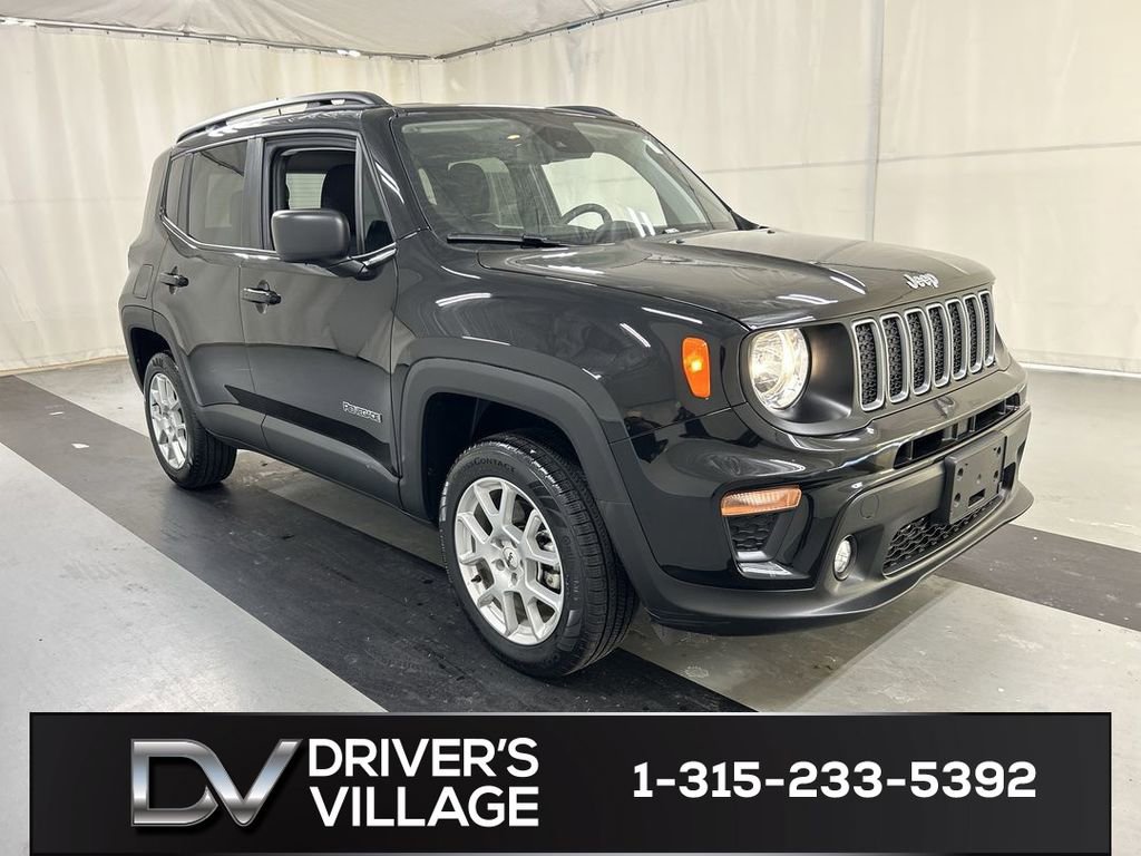 Certified 2022 Jeep Renegade Latitude w/ Convenience Group image 1