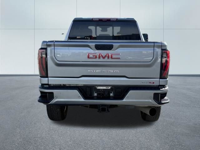 Used 2025 GMC Sierra 2500 AT4 w/ AT4 Premium Plus Package image 7
