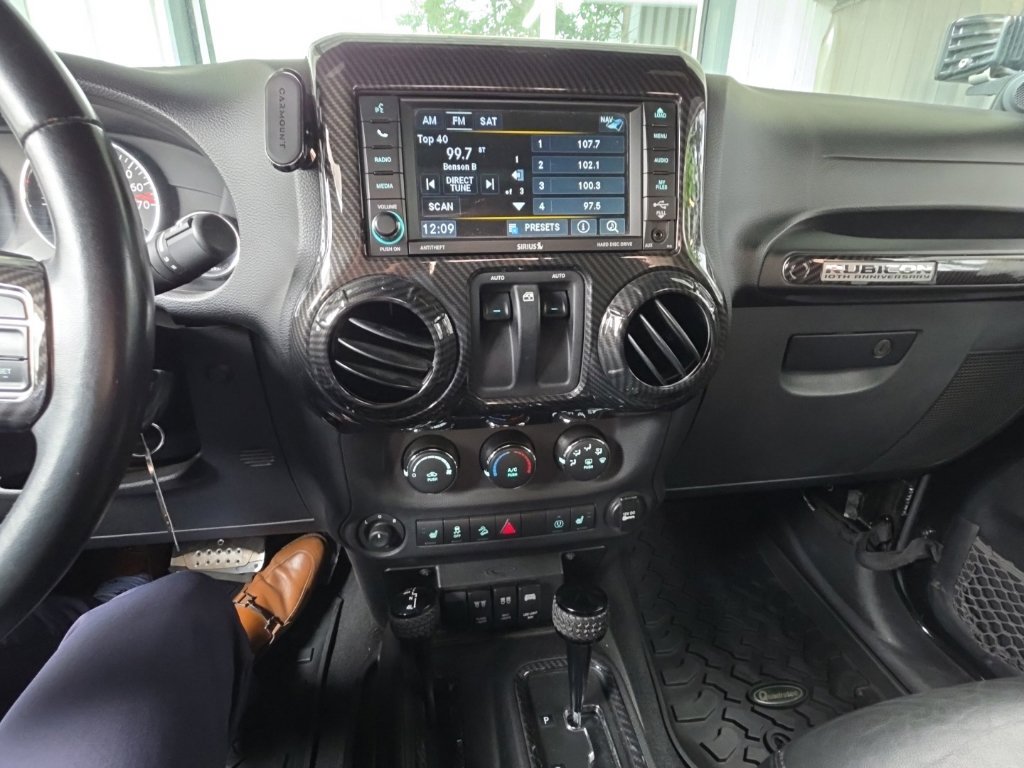 Used 2013 Jeep Wrangler Rubicon AWD/4WD image 20