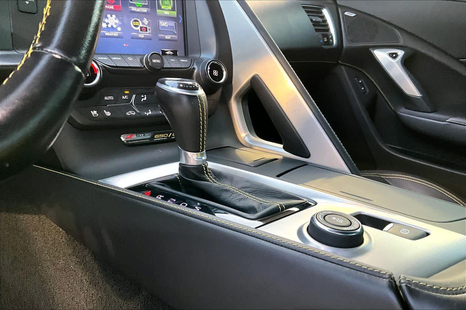 Used 2017 Chevrolet Corvette Z06 RWD image 17