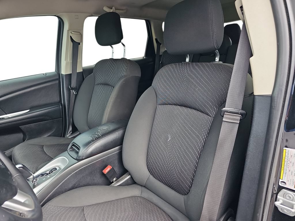 Used 2018 Dodge Journey SE FWD image 15