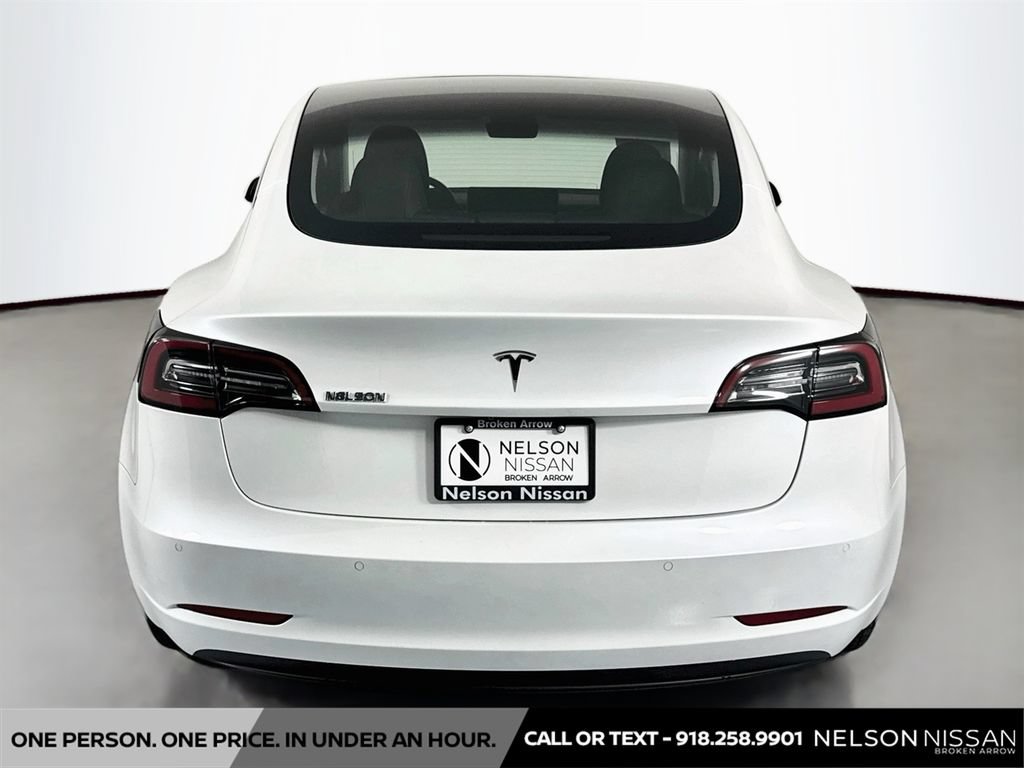 Used 2020 Tesla Model 3 Standard Range Plus RWD image 6