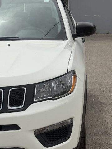Used 2017 Jeep Compass Sport FWD image 18