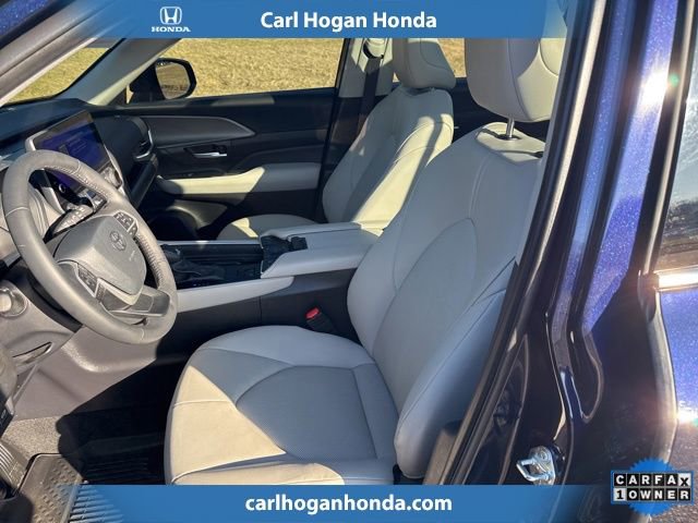 Used 2025 Toyota Grand Highlander XLE image 18