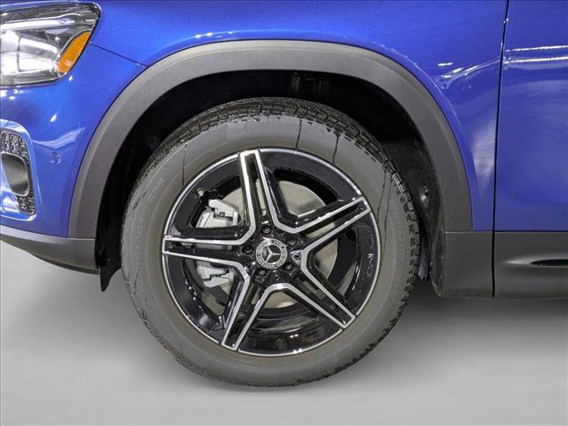 New 2026 Mercedes-Benz GLB 250 image 10