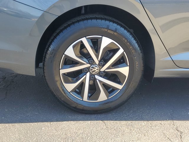 Used 2025 Volkswagen Jetta S FWD image 28