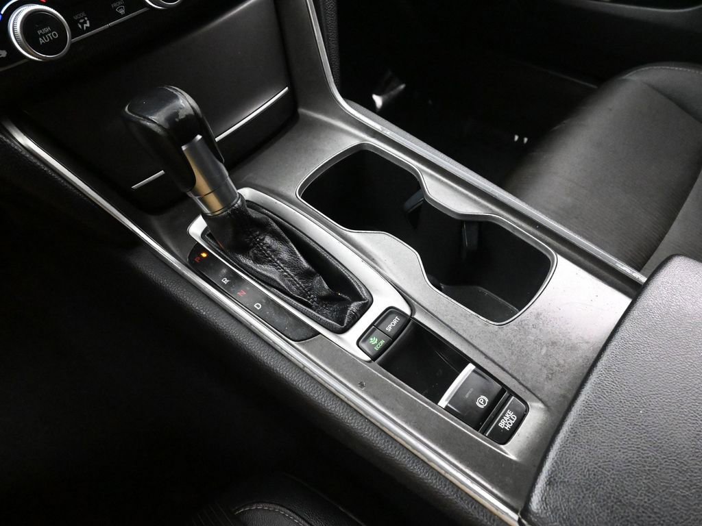 Used 2019 Honda Accord Sport image 34