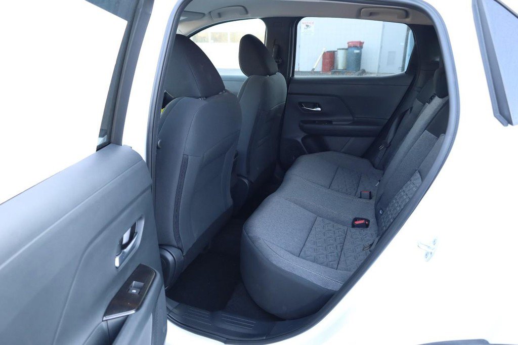 New 2026 Nissan Kicks SV image 21