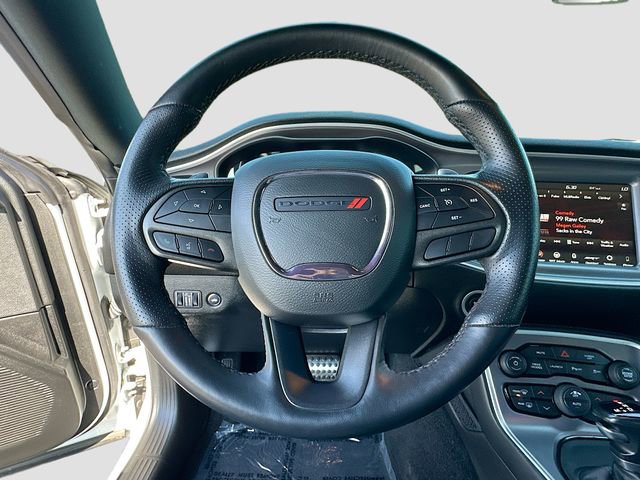 Used 2022 Dodge Challenger R/T Scat Pack w/ Driver Convenience Group image 11
