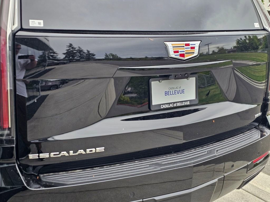 New 2026 Cadillac Escalade Platinum Sport AWD/4WD image 15