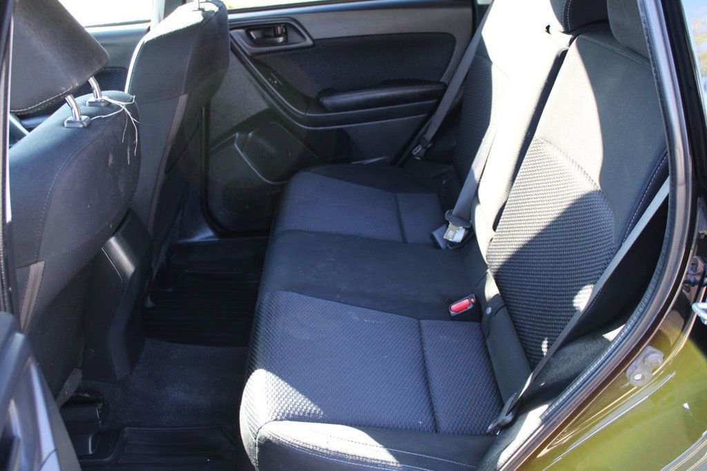 Used 2017 Subaru Forester 2.5i Premium w/ All-Weather Package image 16