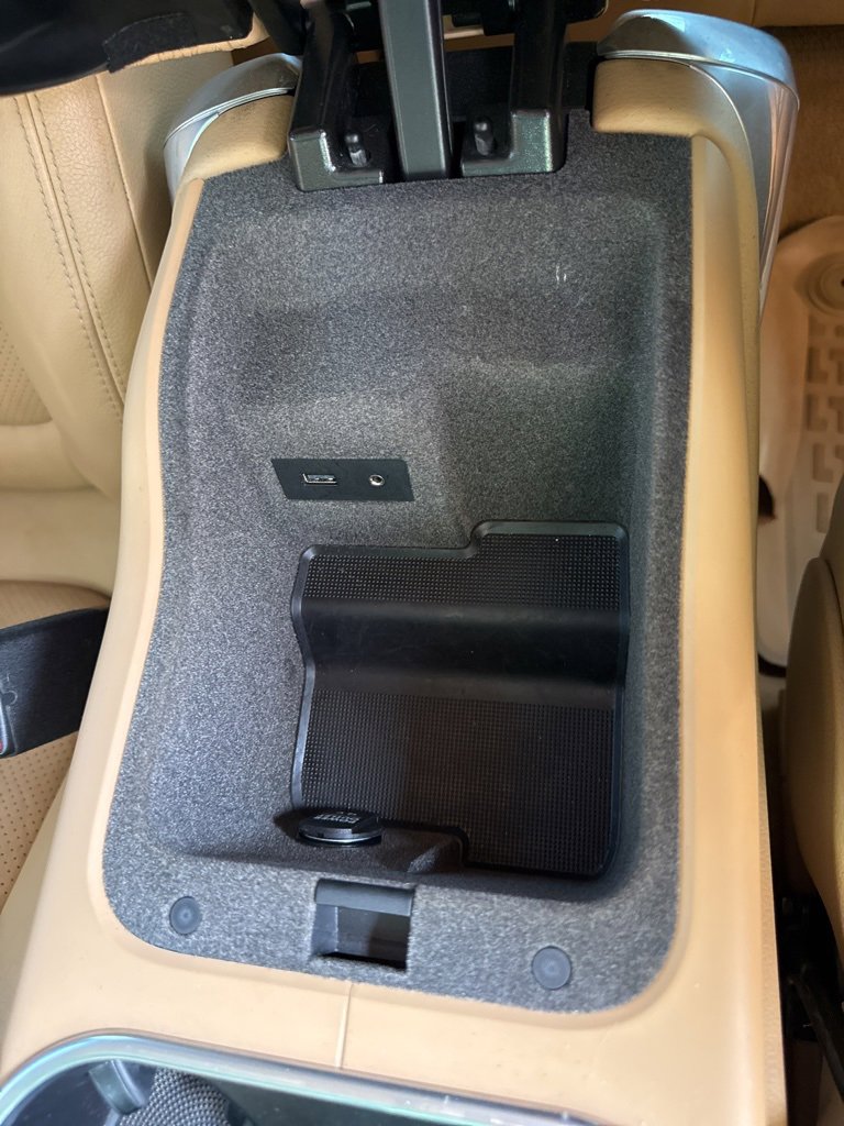 Used 2016 Porsche Cayenne image 25