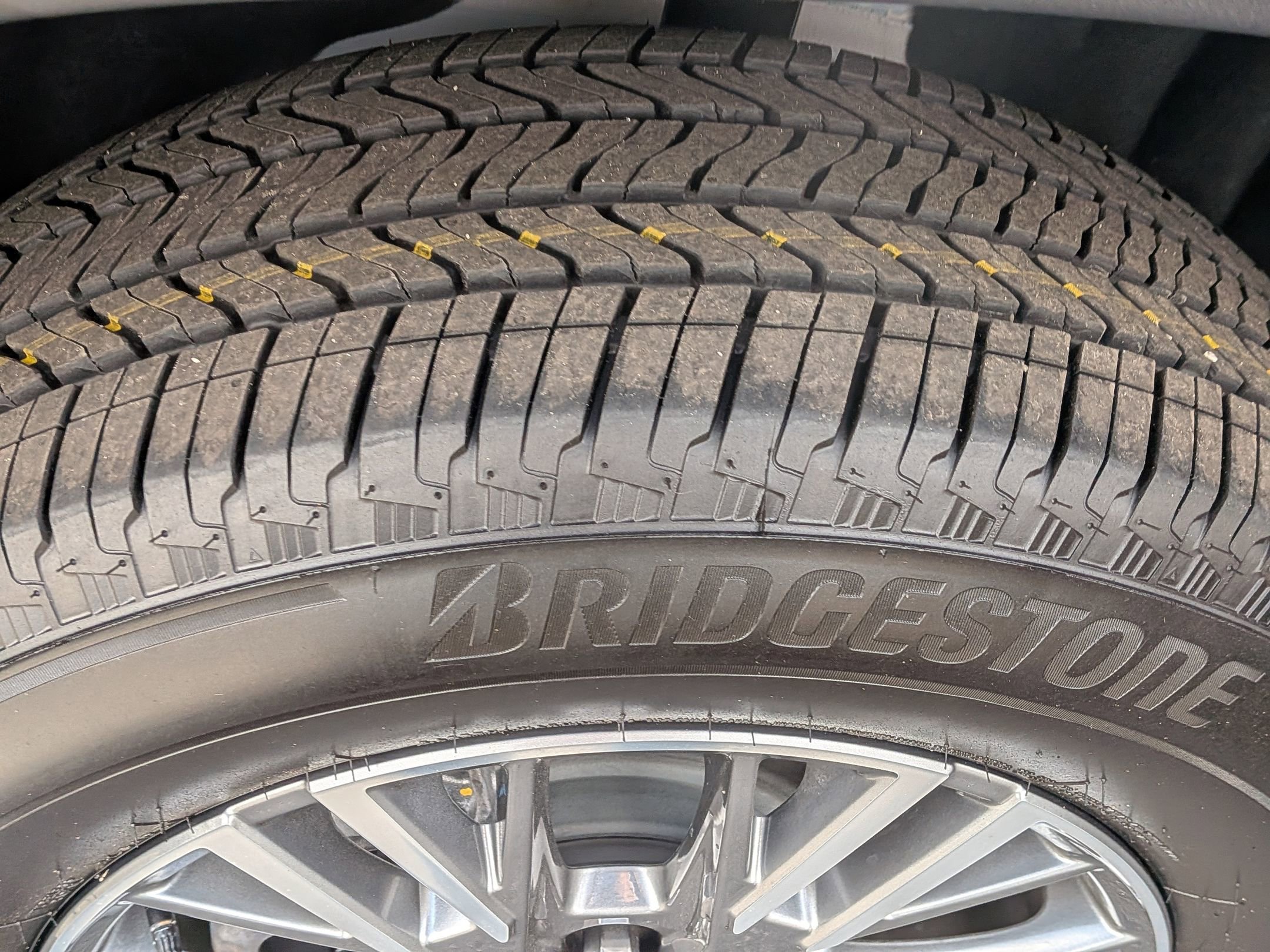 New 2026 Chevrolet Traverse LT image 10