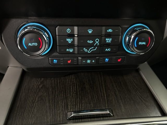 Used 2020 Ford F250 Lariat w/ Chrome Package AWD/4WD image 15