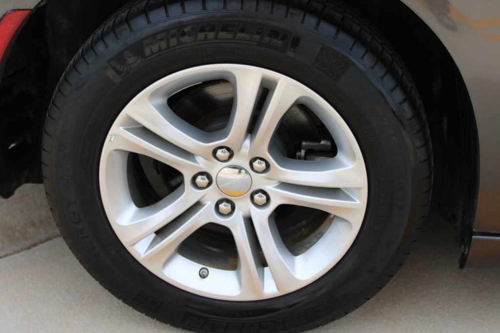 Used 2022 Dodge Charger SXT RWD image 18
