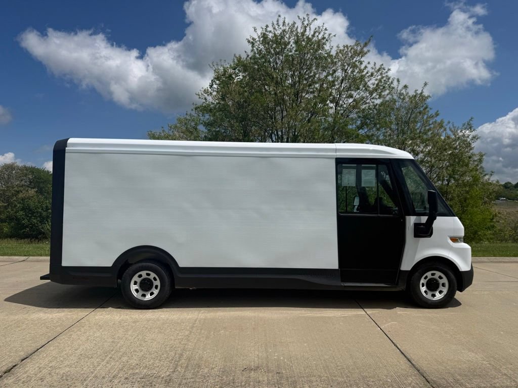 Used 2024 Chevrolet Brightdrop 600 w/ Commercial Equipment Package AWD/4WD image 2