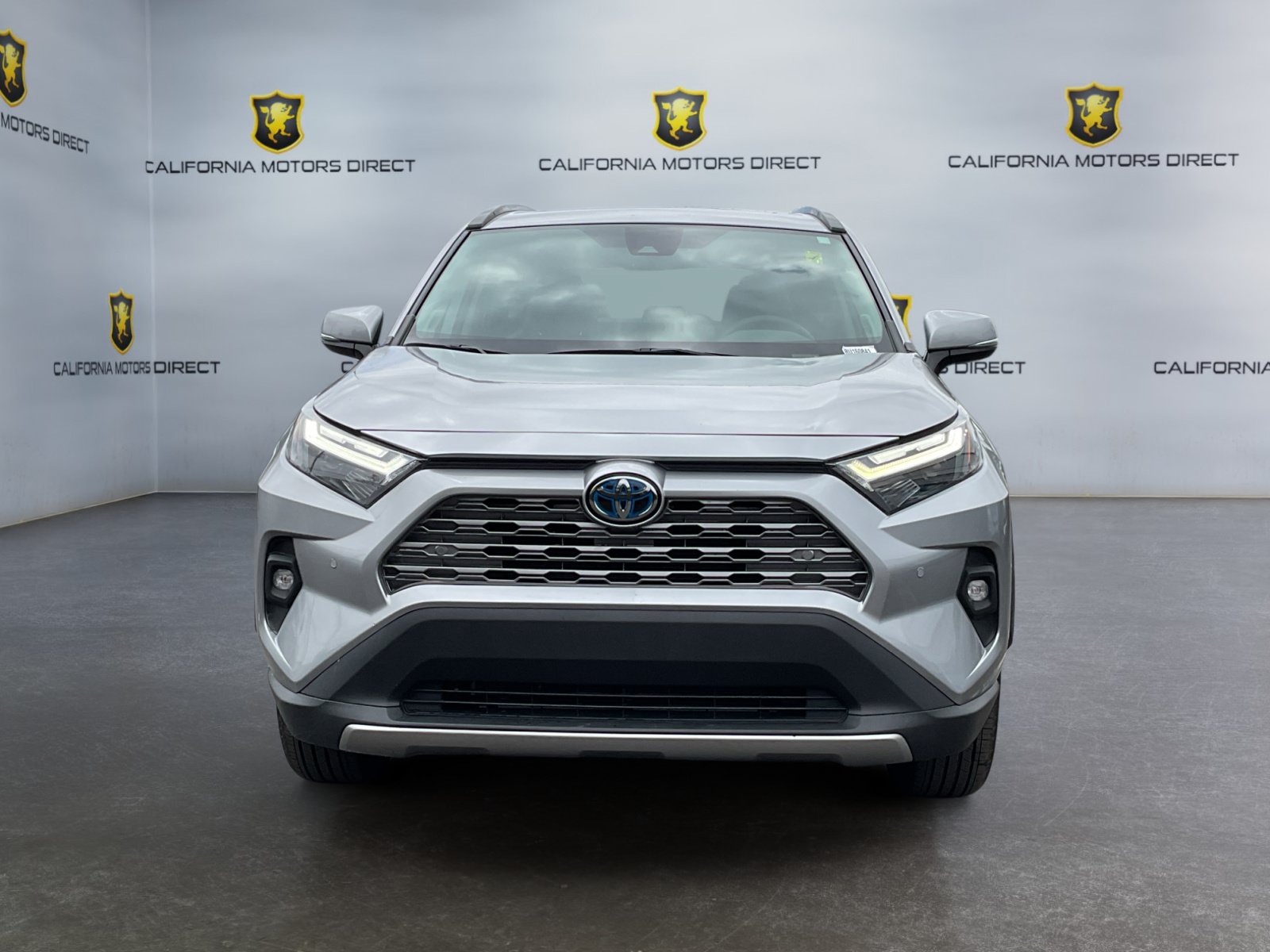 Used 2024 Toyota RAV4 Limited AWD/4WD image 2