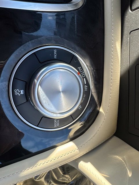 Used 2024 INFINITI QX80 Sensory AWD/4WD image 30