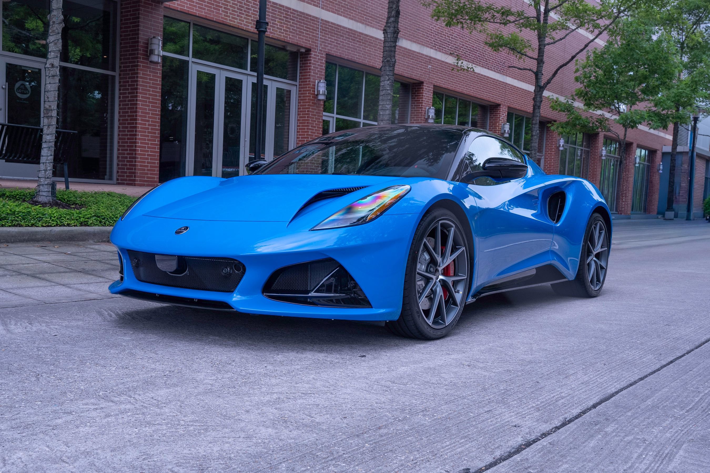 New 2026 Lotus Emira SE RWD image 16