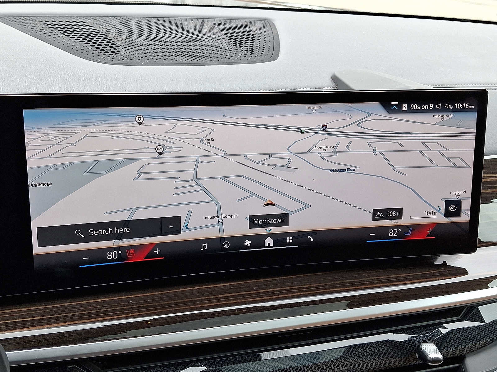 Used 2024 BMW X7 xDrive40i w/ M Sport Package image 19