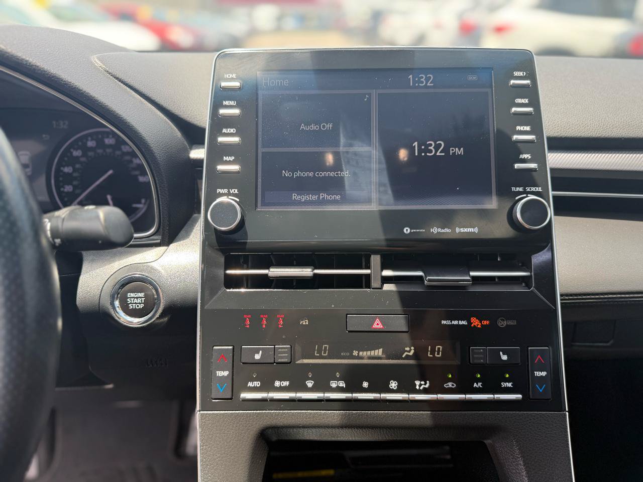Used 2020 Toyota Avalon XSE FWD image 20