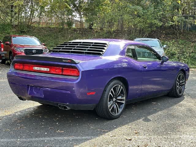 Used 2014 Dodge Challenger SRT8 Core RWD image 29