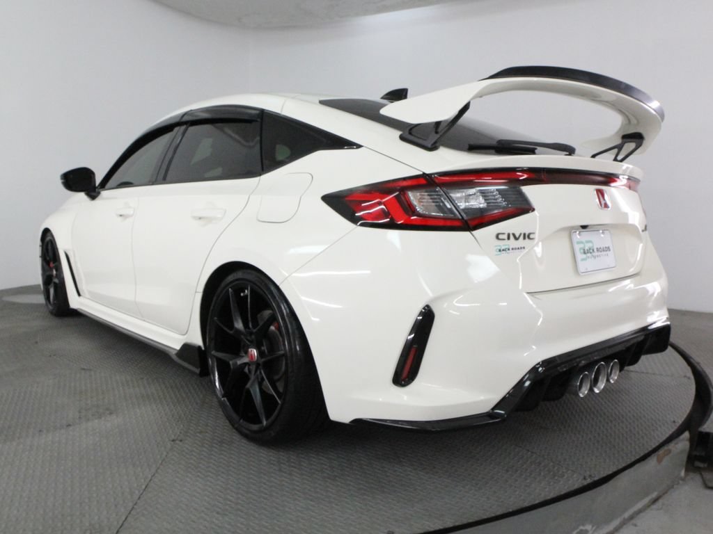 Used 2025 Honda Civic Type R image 8