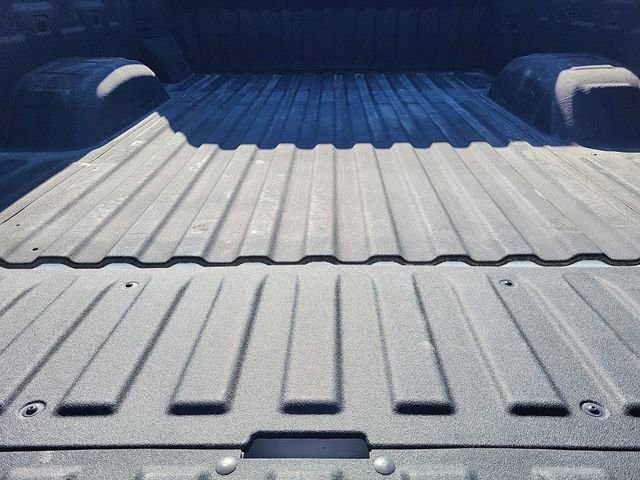 Used 2024 Chevrolet Silverado 2500 Custom w/ Custom Value Package image 18