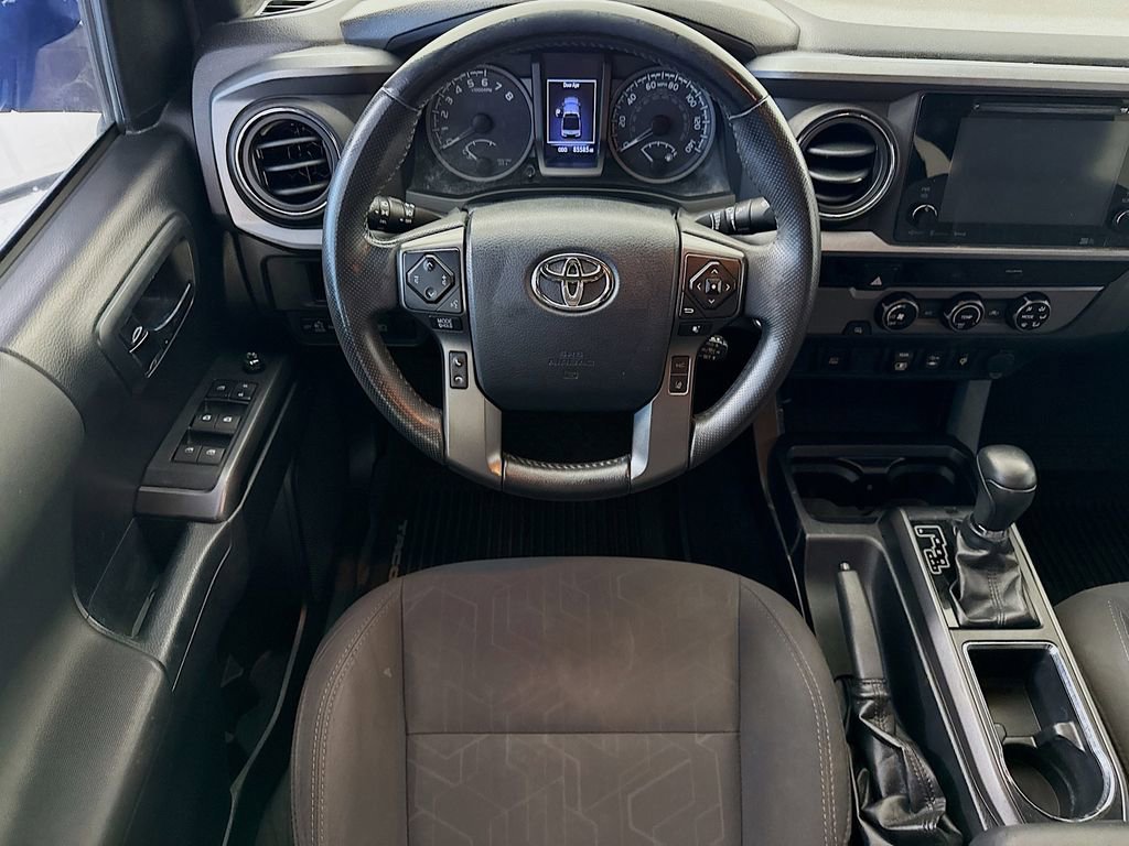 Used 2018 Toyota Tacoma TRD Sport image 10