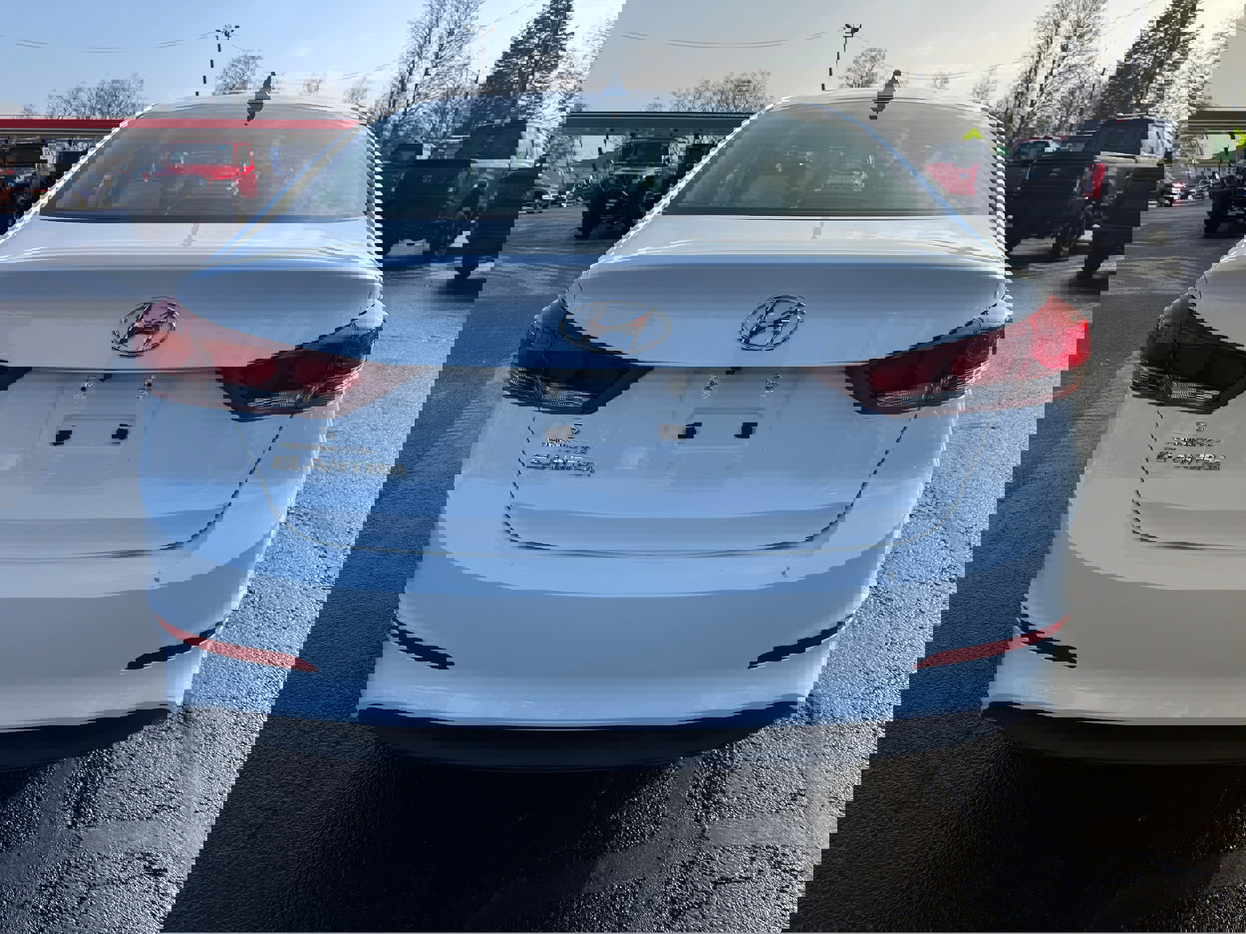 Used 2017 Hyundai Elantra SE w/ SE A/T Tech Package 03 image 6