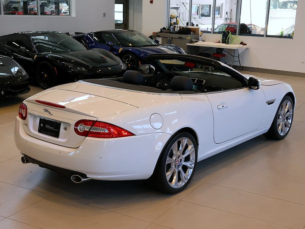 Used 2014 Jaguar XK Convertible RWD image 27