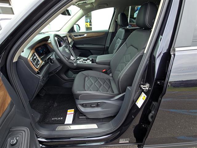 New 2026 Volkswagen Atlas SE image 6