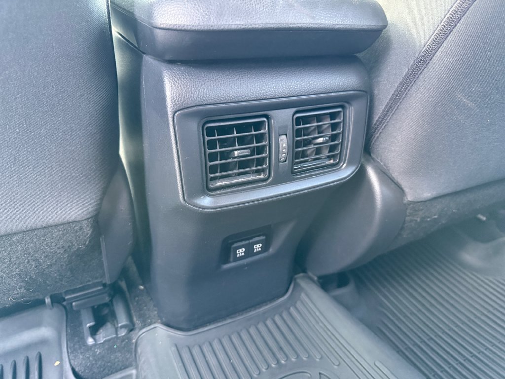 Used 2019 Toyota RAV4 XLE w/ Convenience Package AWD/4WD image 24