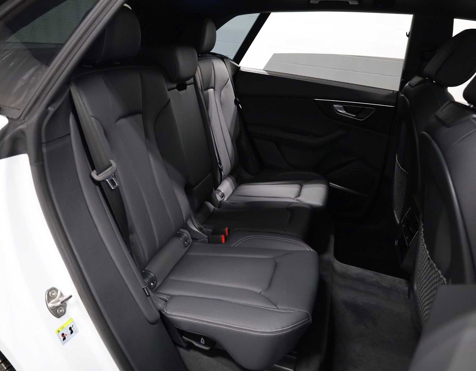 New 2026 Audi Q8 Premium Plus image 35