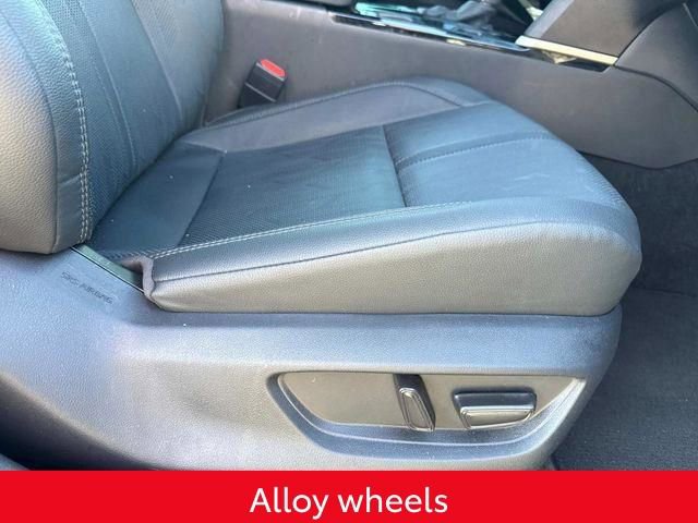 Used 2025 Toyota Camry XSE image 23